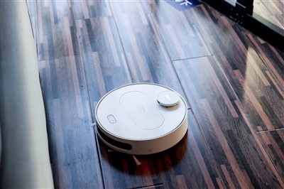 Ndenge ya kosalela aspirateur ya robot ya mayele